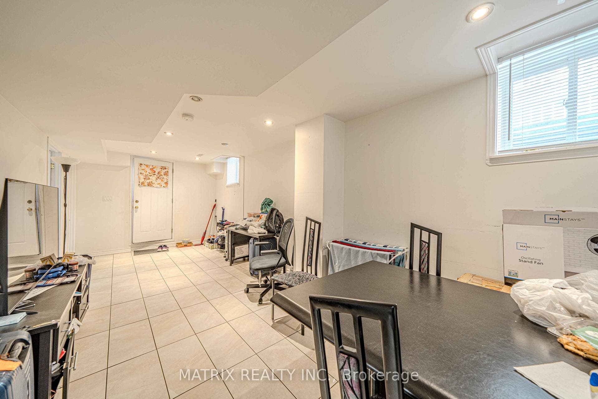 1 Apollo Road photo 30