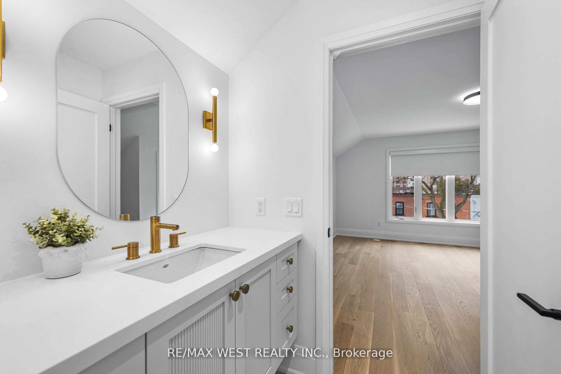 64 Gwynne Avenue photo 34