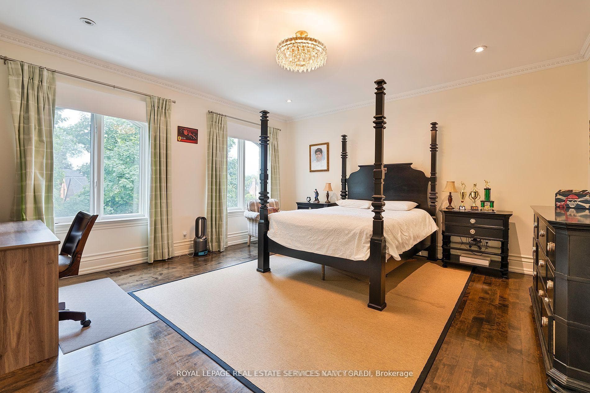 135 Buckingham Avenue photo 27