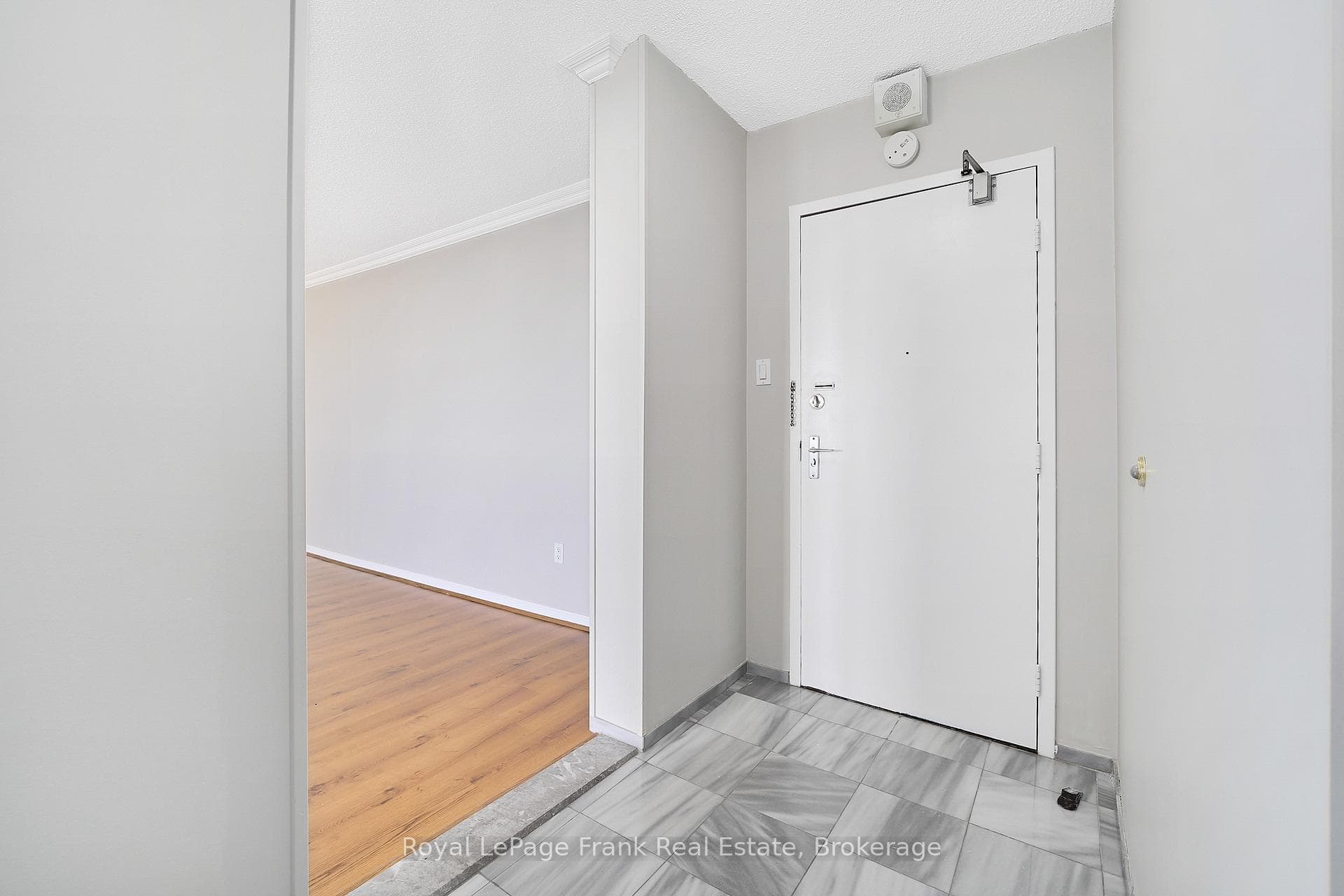 44 Falby Court Unit 909 photo 18