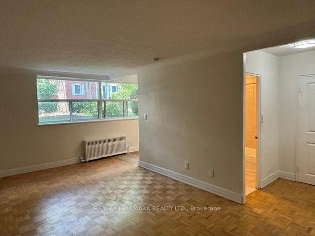 134 Lawton Boulevard Unit 105 photo 2