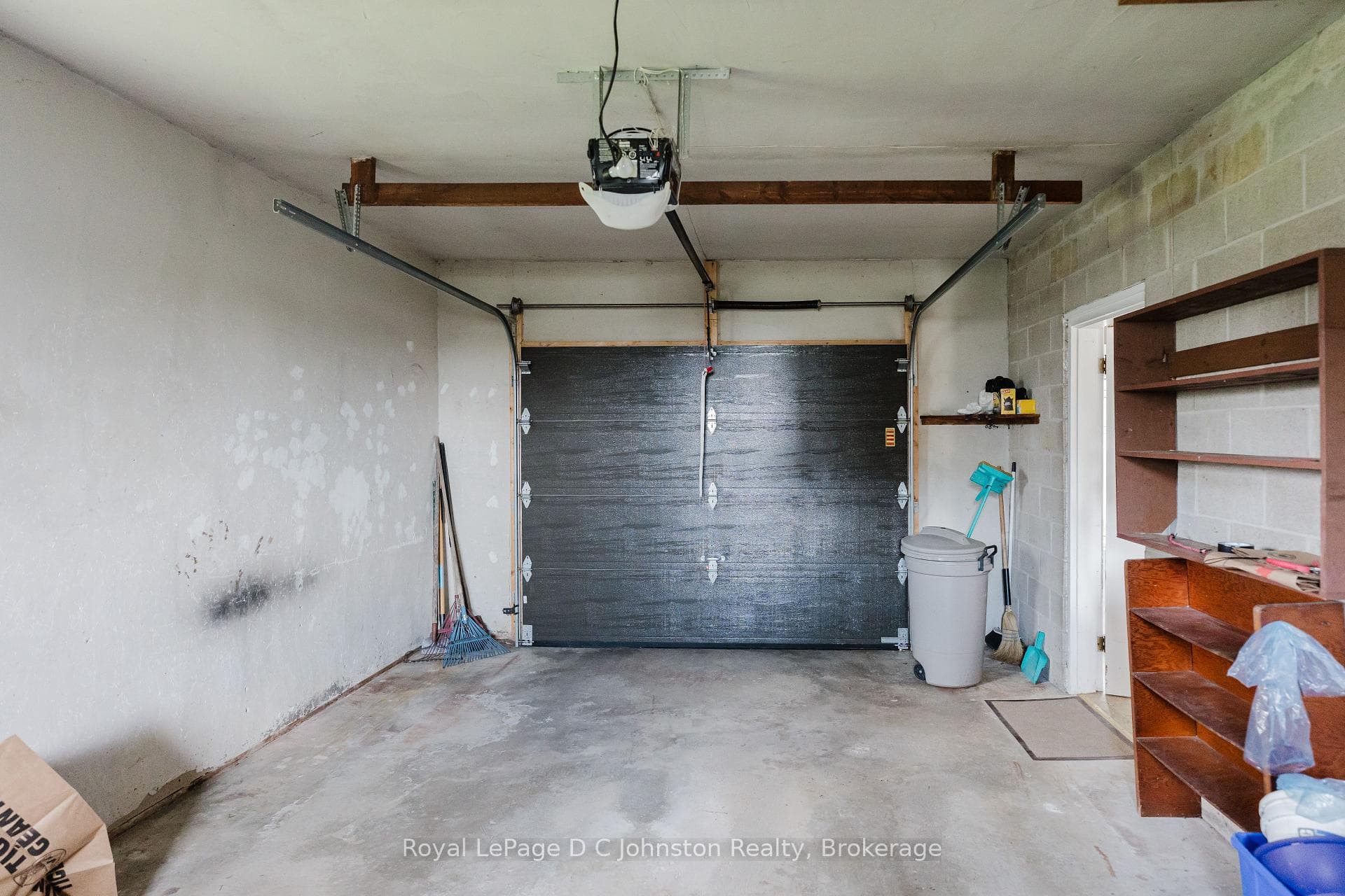 1010 Bricker Street photo 32