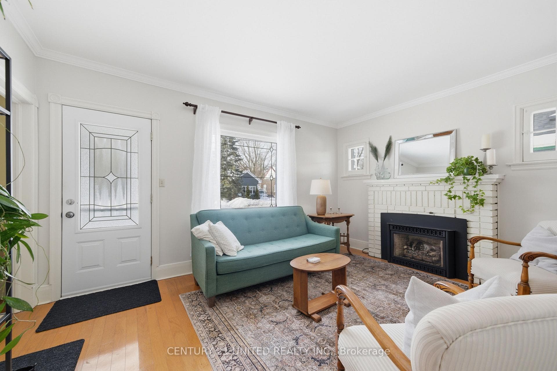 266 Mark Street photo 15