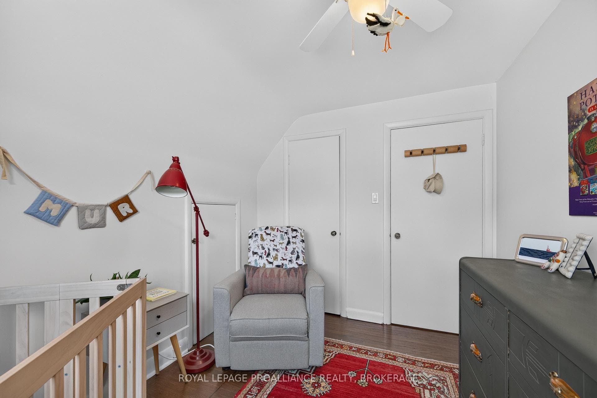 288 Yonge Street photo 23