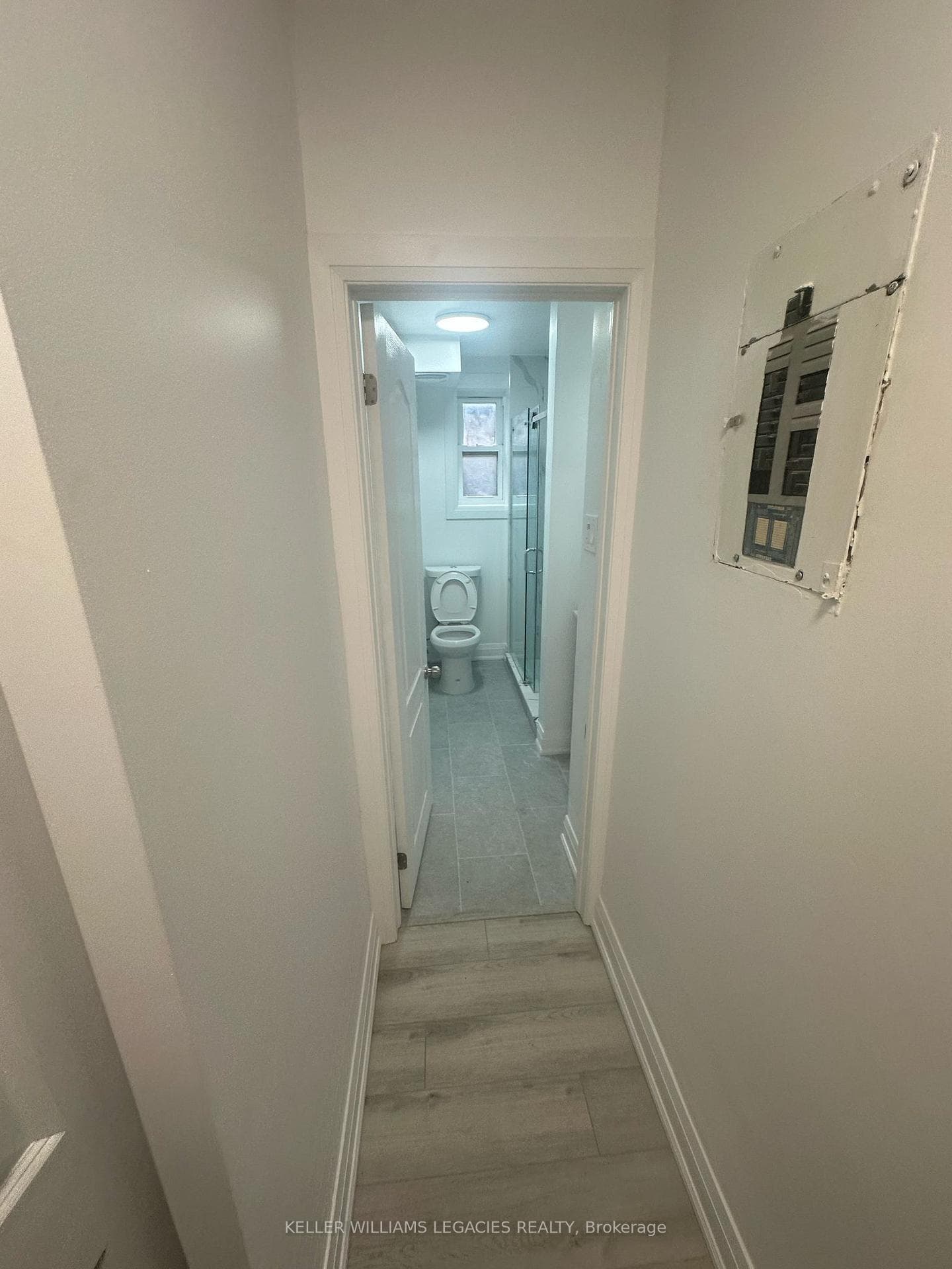 1710 St Clair Avenue Unit Unit 2 photo 11