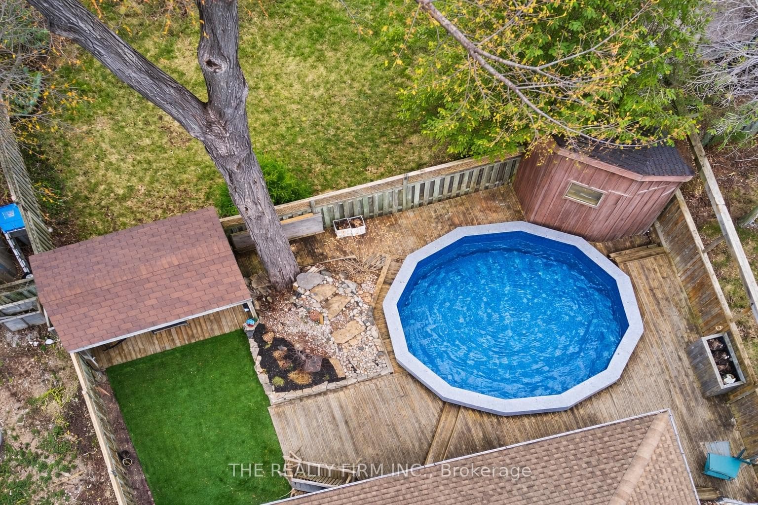 25 La Mantia Avenue photo 42