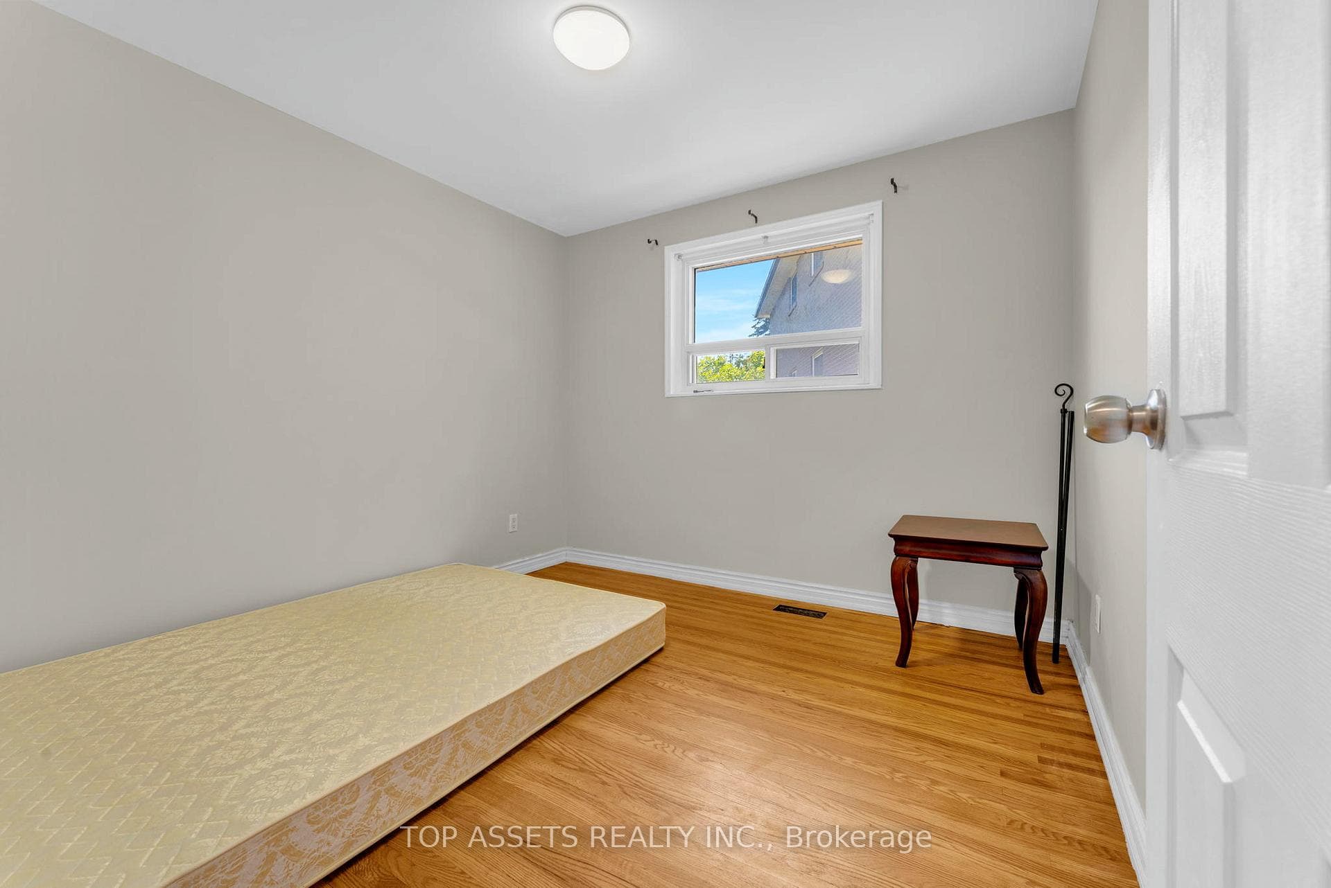 9 Earlthorpe Crescent Unit MAIN photo 17