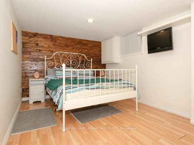 328 Cedarvale Avenue Unit Lower photo 6