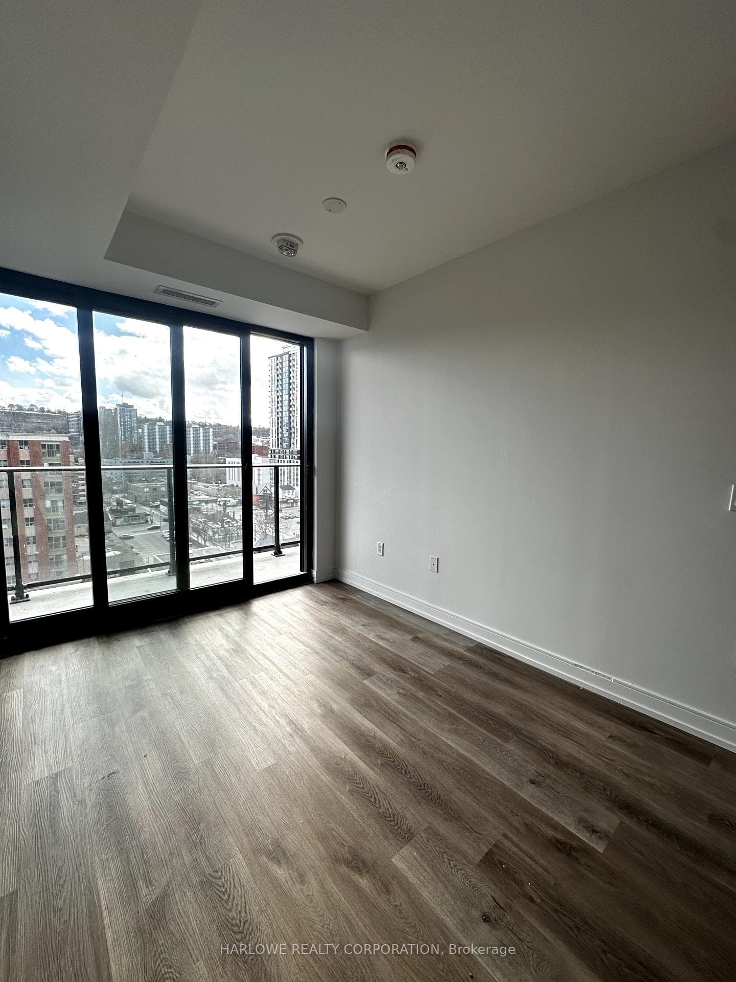 1 Jarvis Street Unit 1207 photo 9