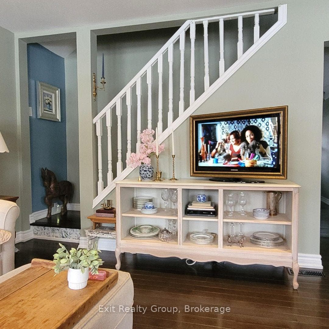 100 Arlington Avenue photo 5