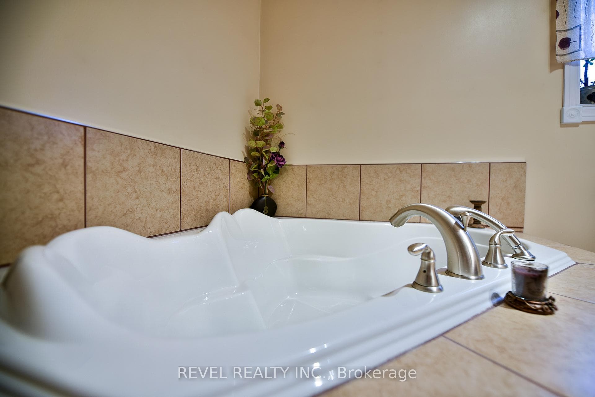 540 Mahoney Road photo 12