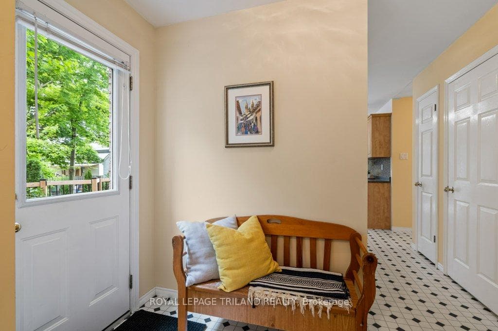 3 Parkview Drive photo 13