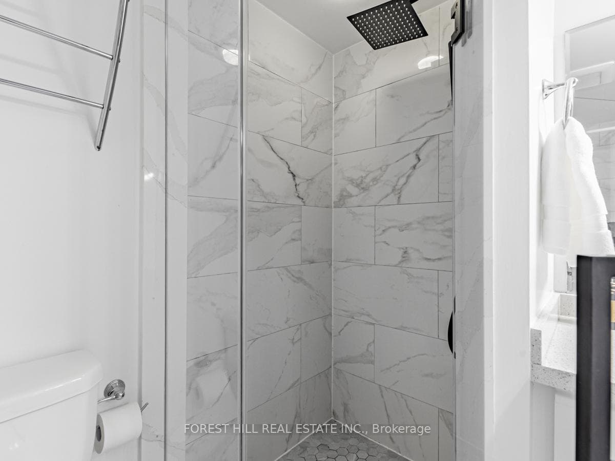 87 Lillian Street Unit 17 photo 17