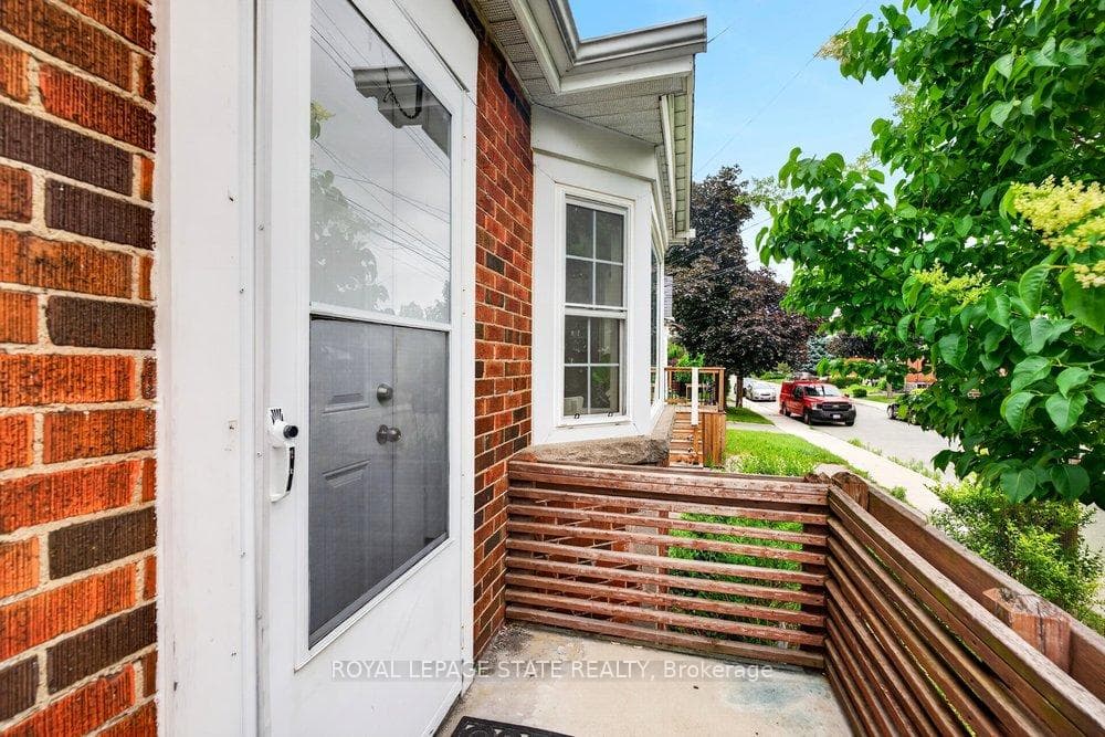 78 East 14th Street photo 4