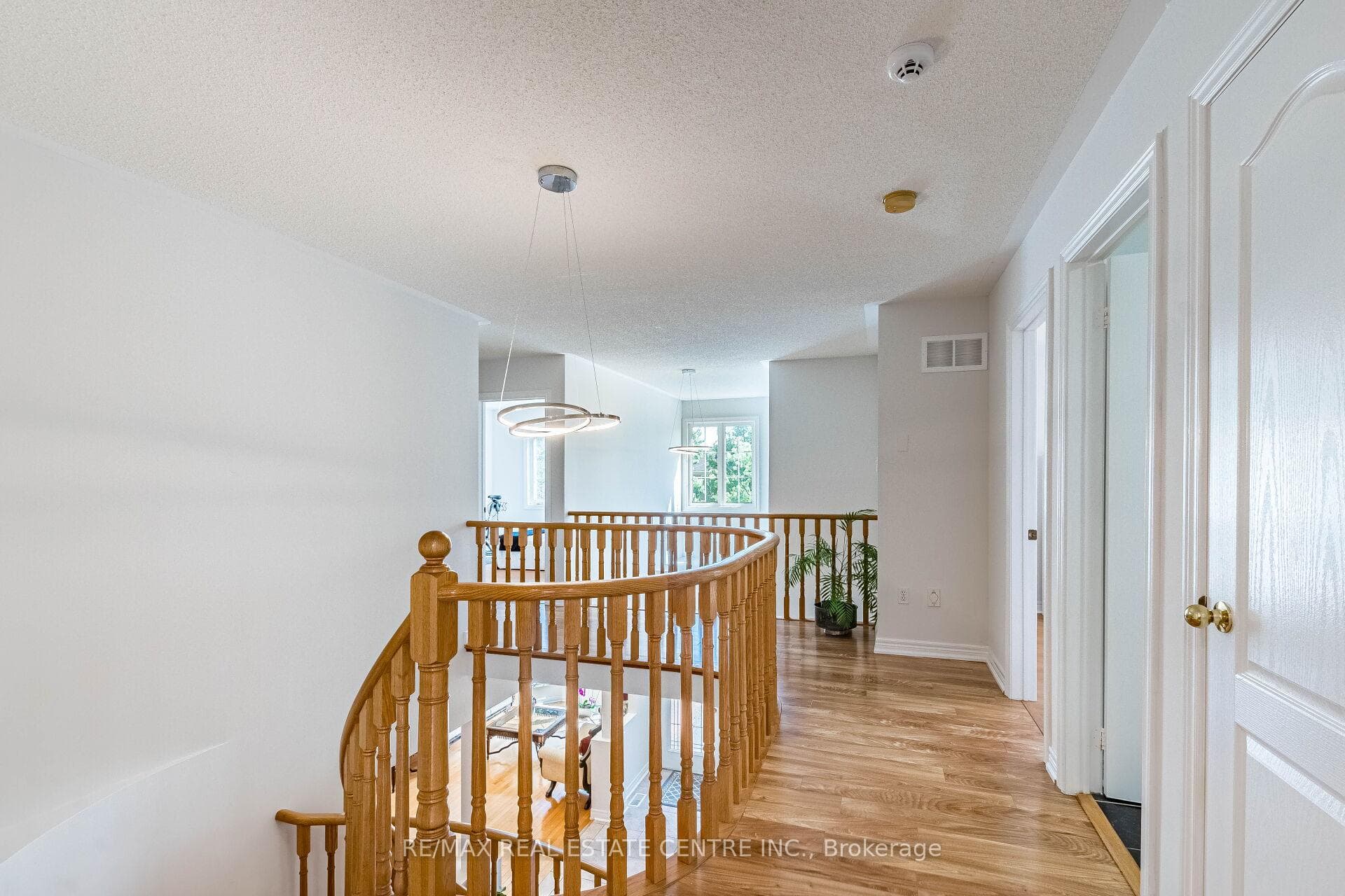5343 Russell View Road photo 15
