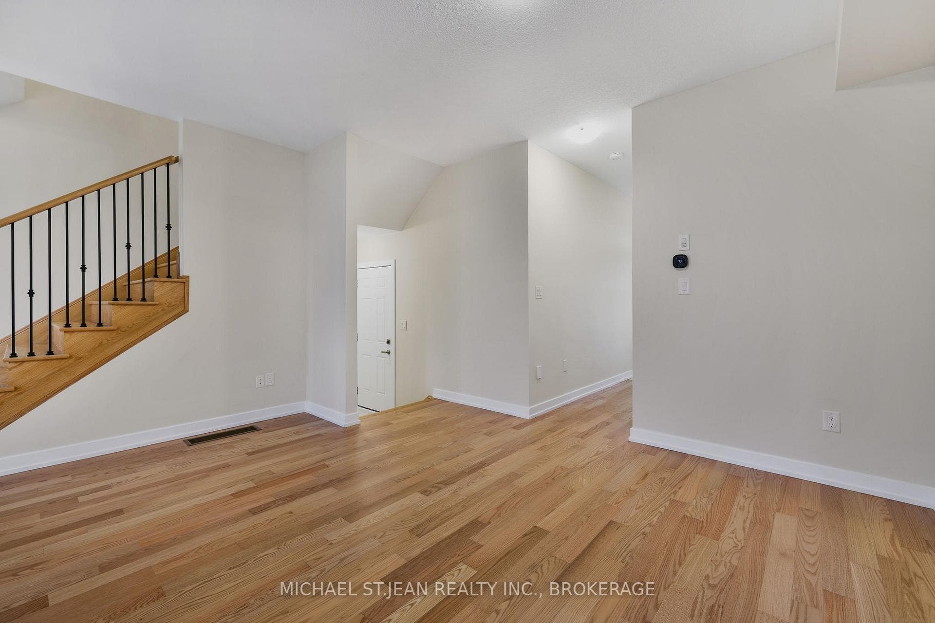 30 Lilac Circle photo 8