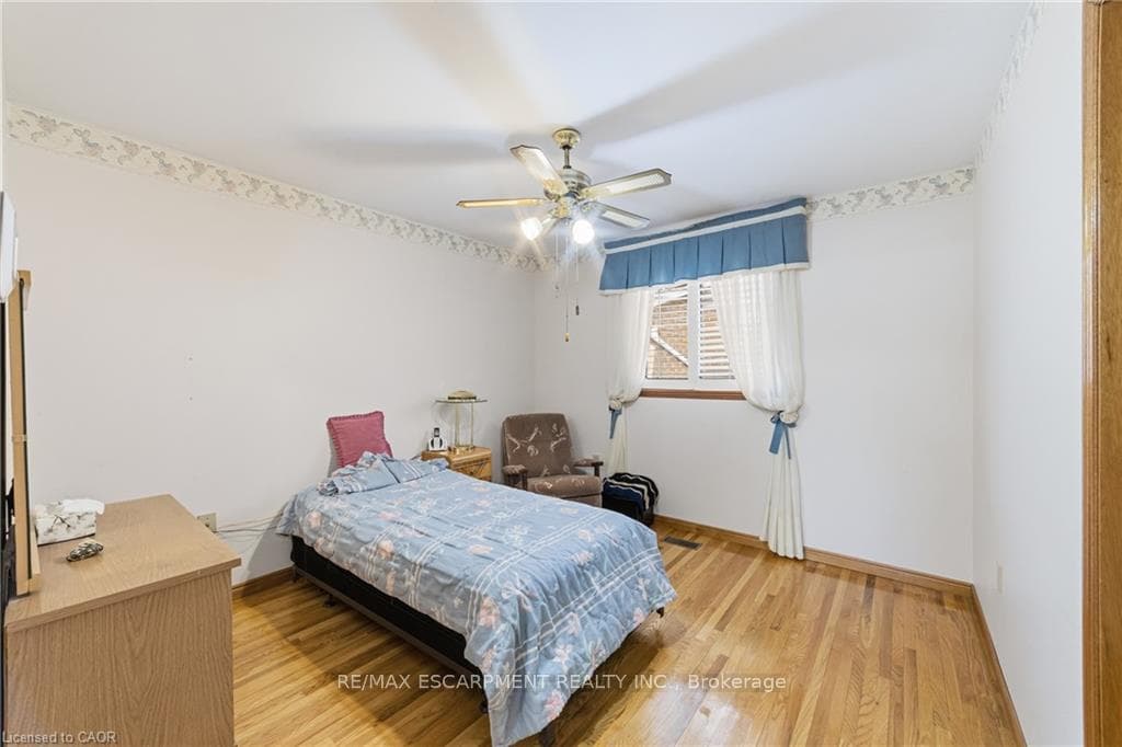 546 Dicenzo Drive photo 21