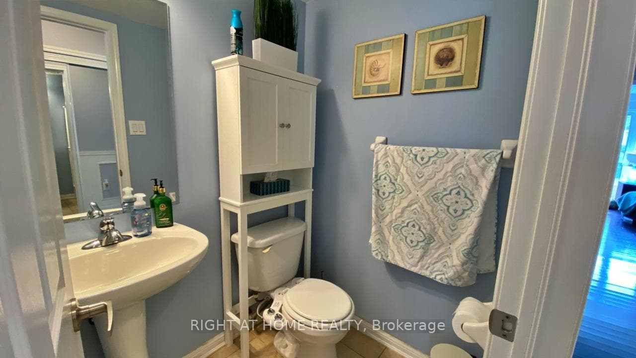 950 Whewell Trail photo 12