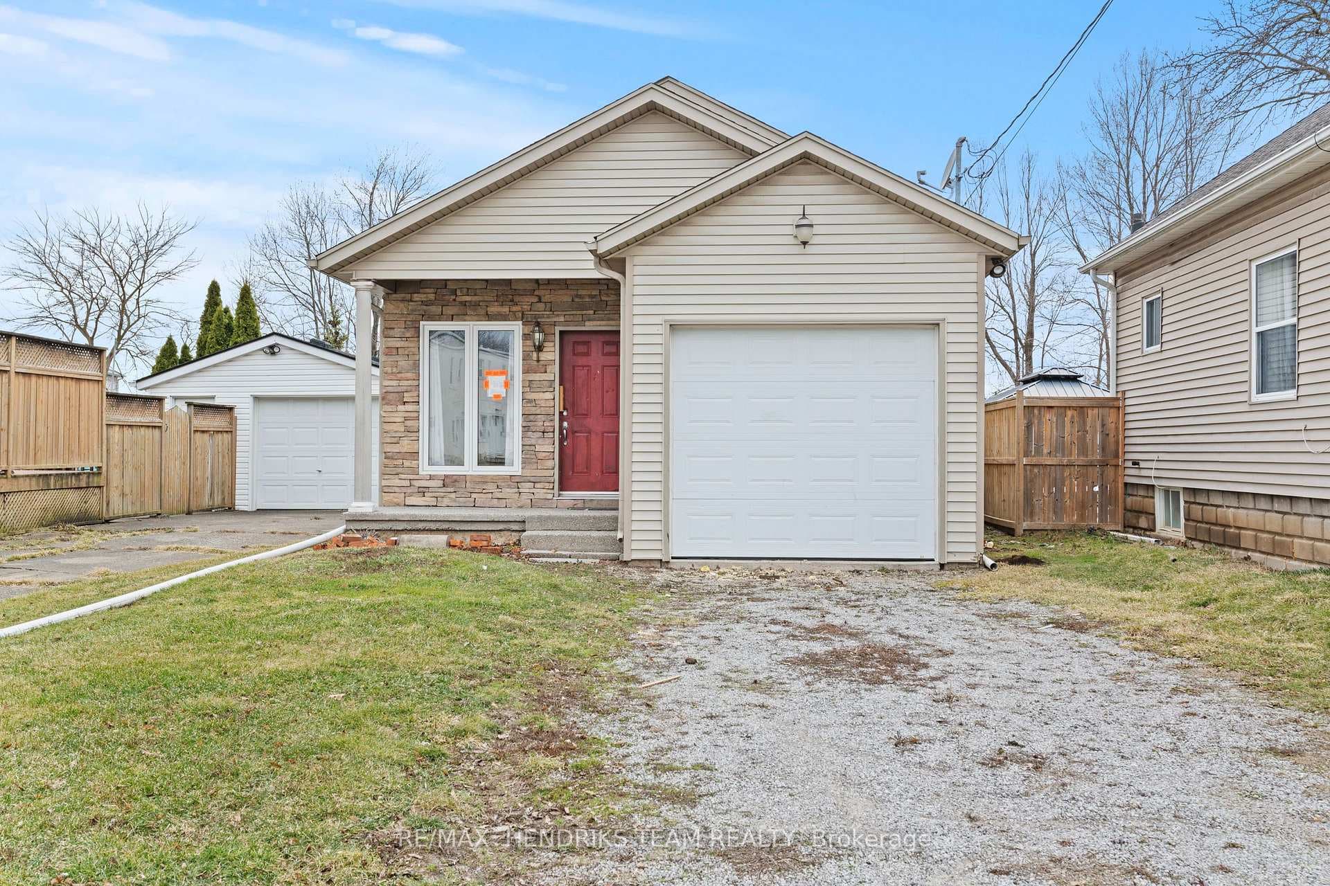 46A Pelham Road photo 1