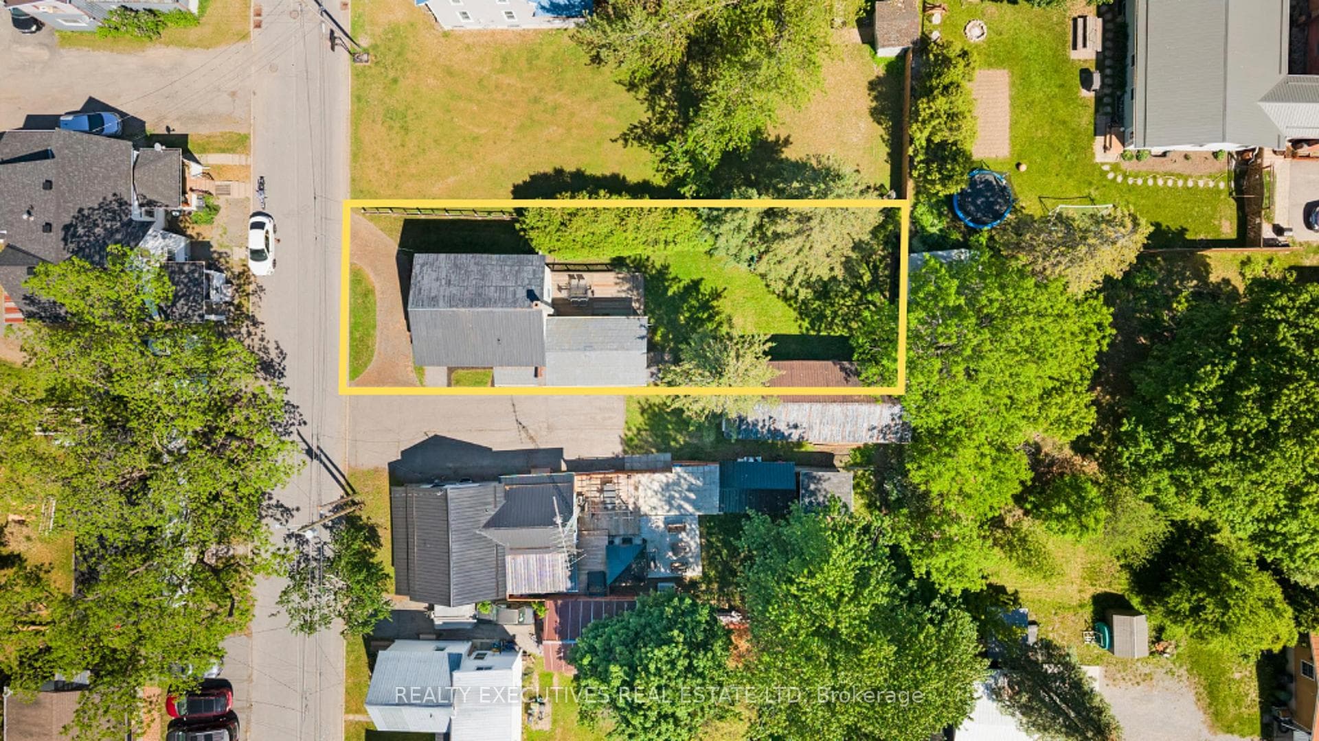 22 Joseph Street photo 42