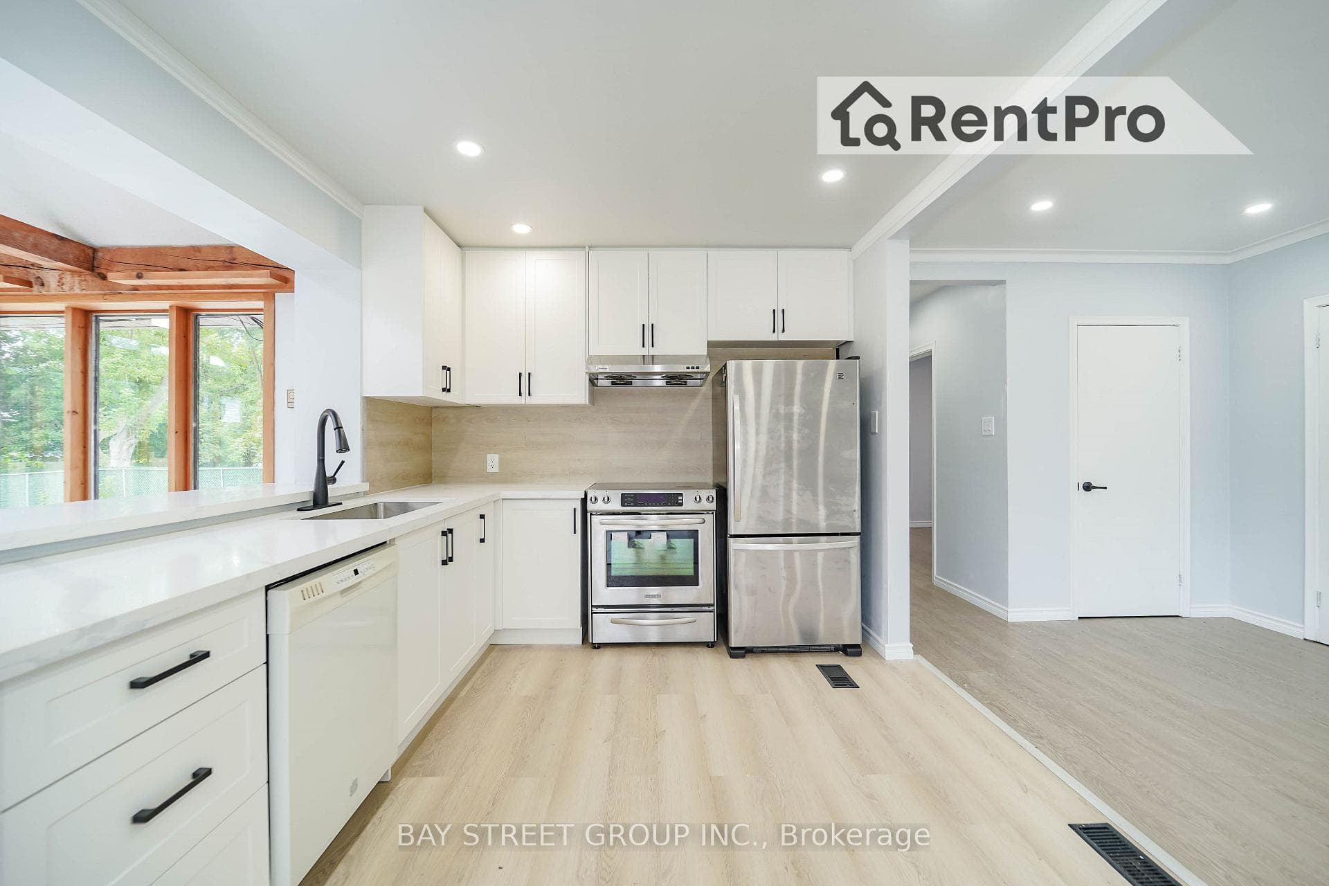 1753 Mt Albert Road photo 14