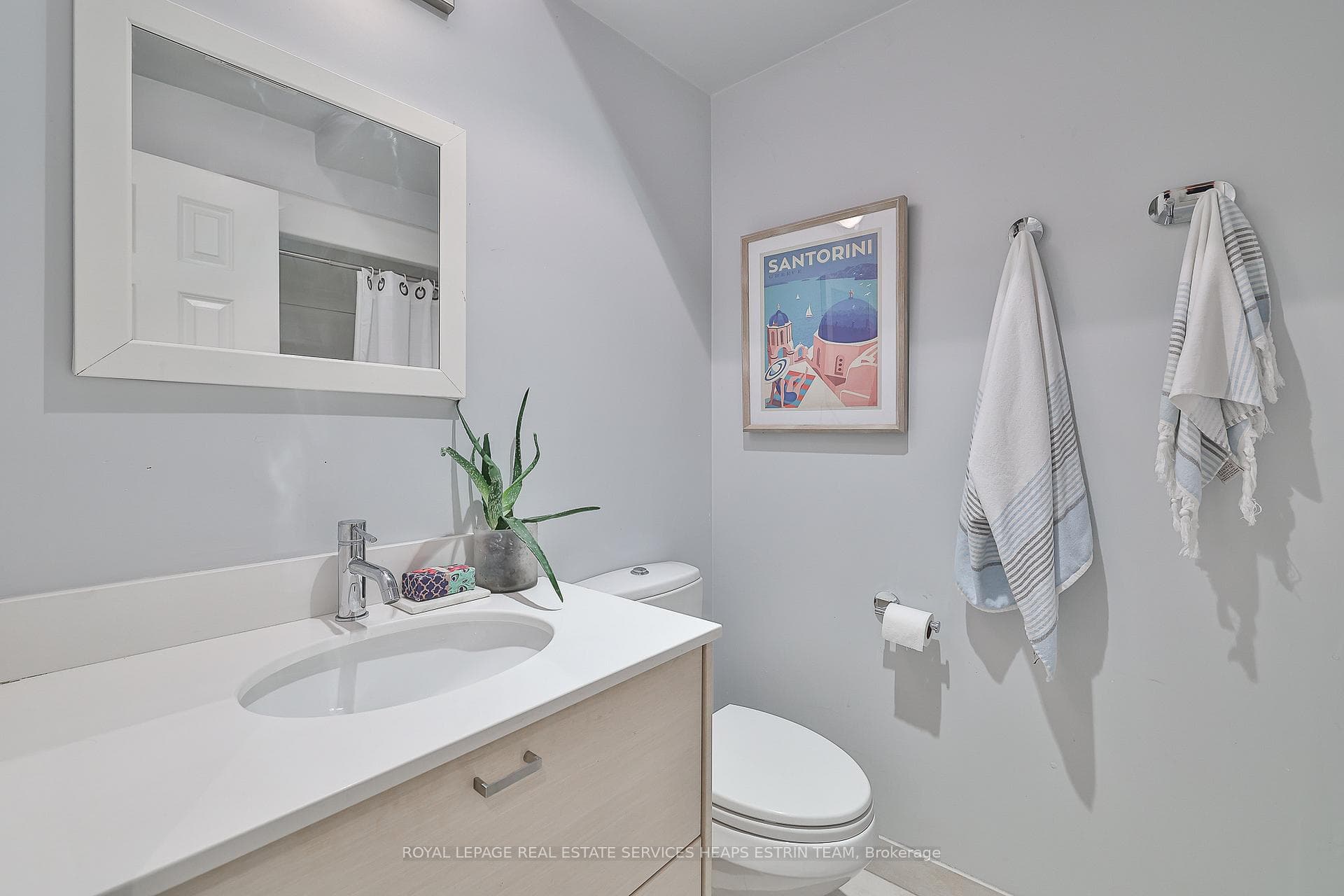 208 Cottingham Street photo 35
