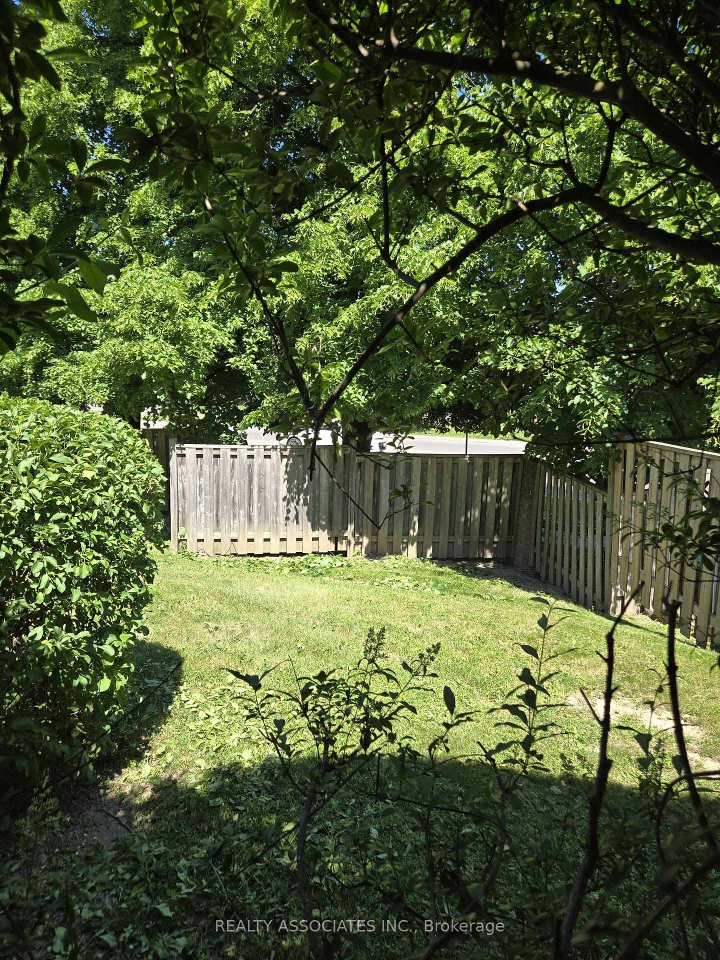 2 Stonehill Court Unit 39 photo 38