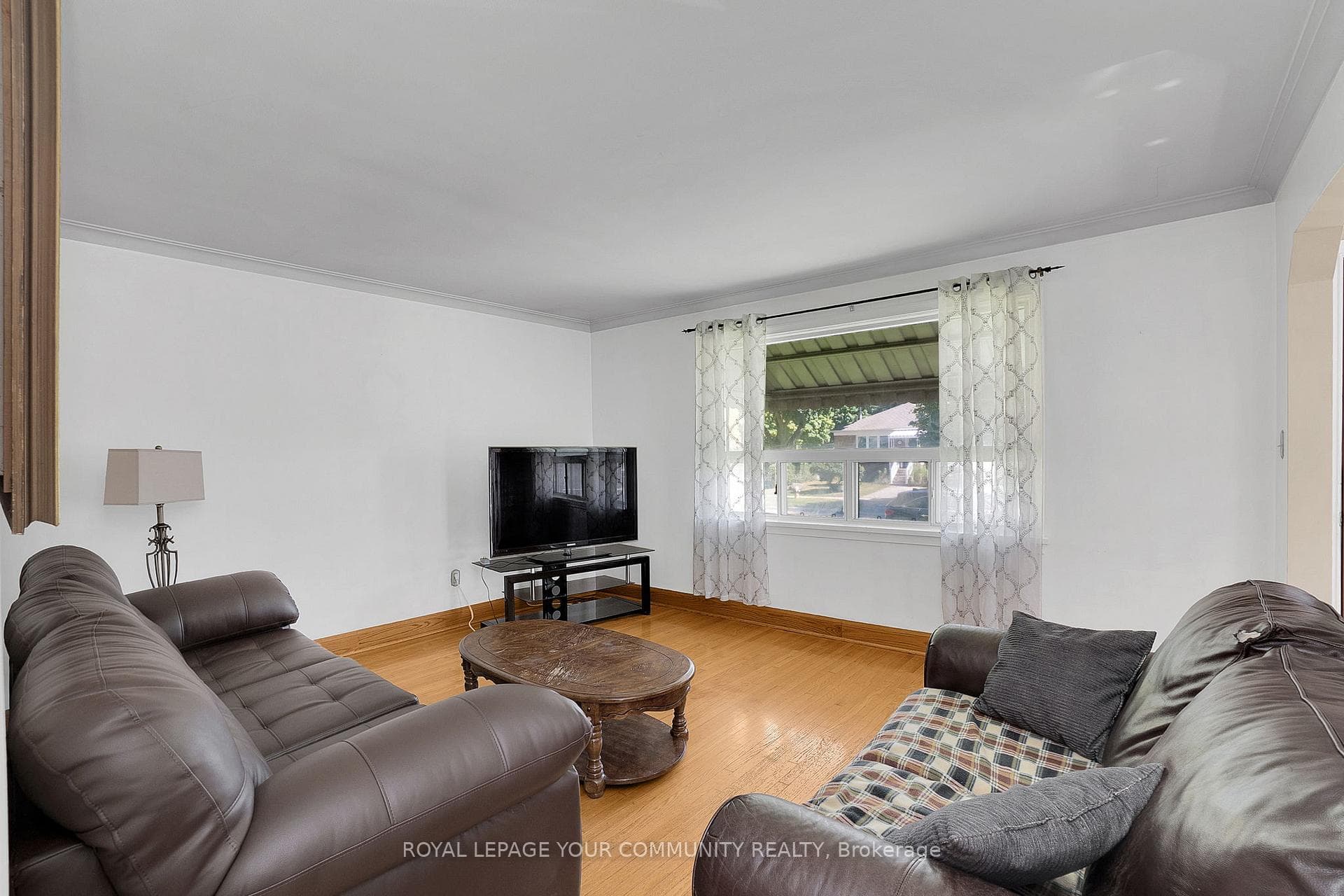 100 North Carson Street photo 9
