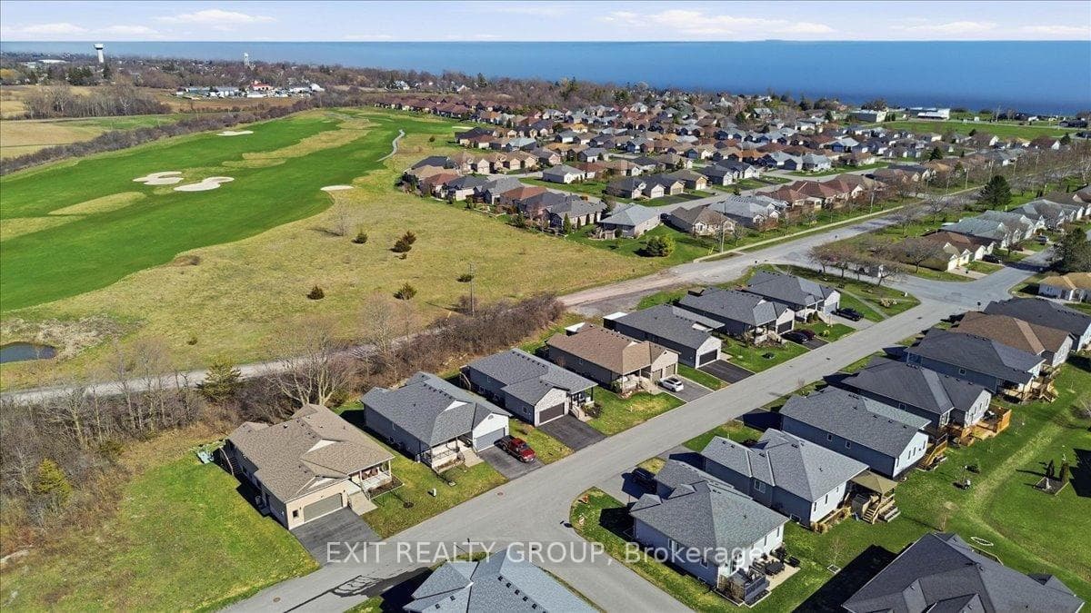 12 Dorchester Drive photo 36