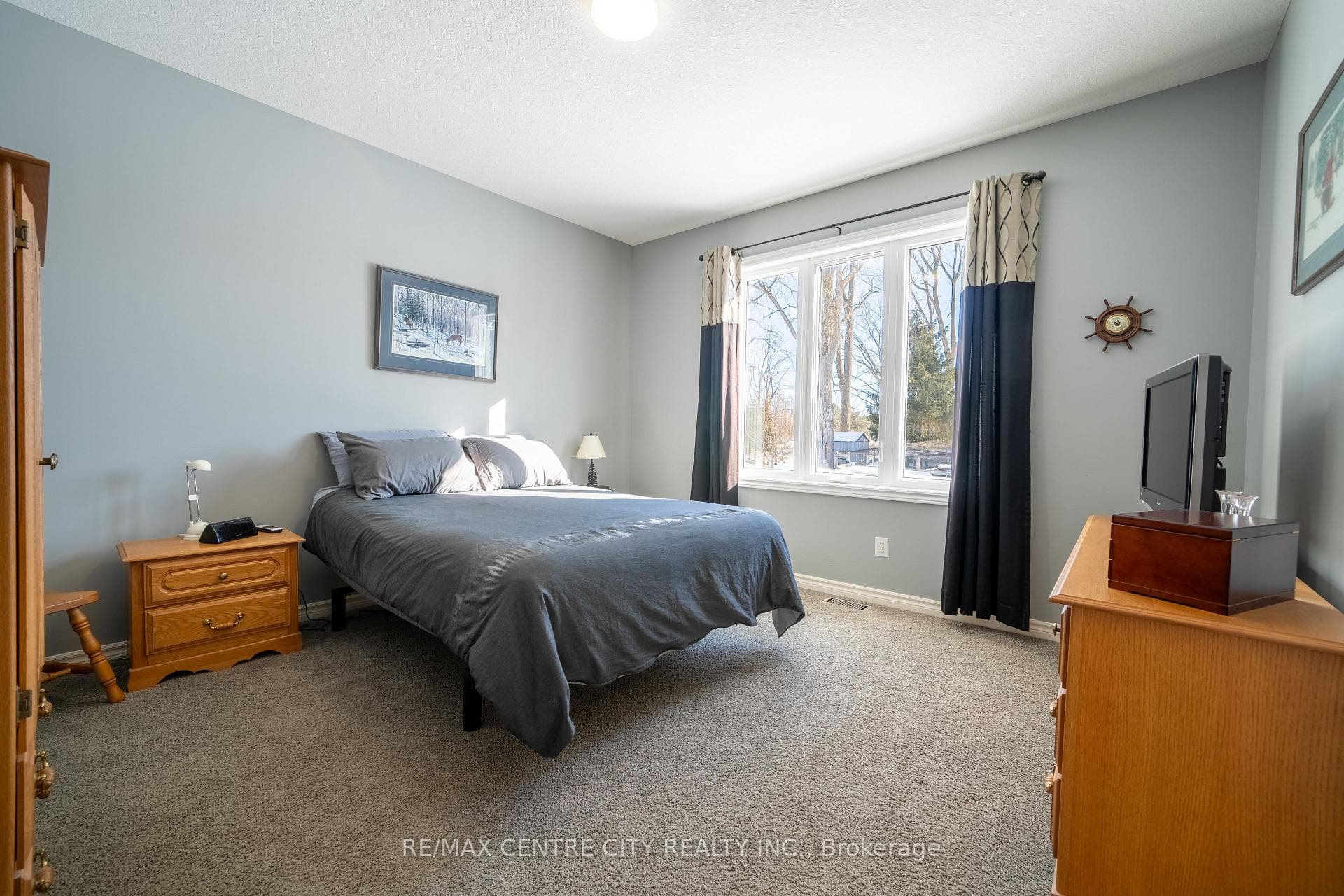 52 Fairview Drive photo 19
