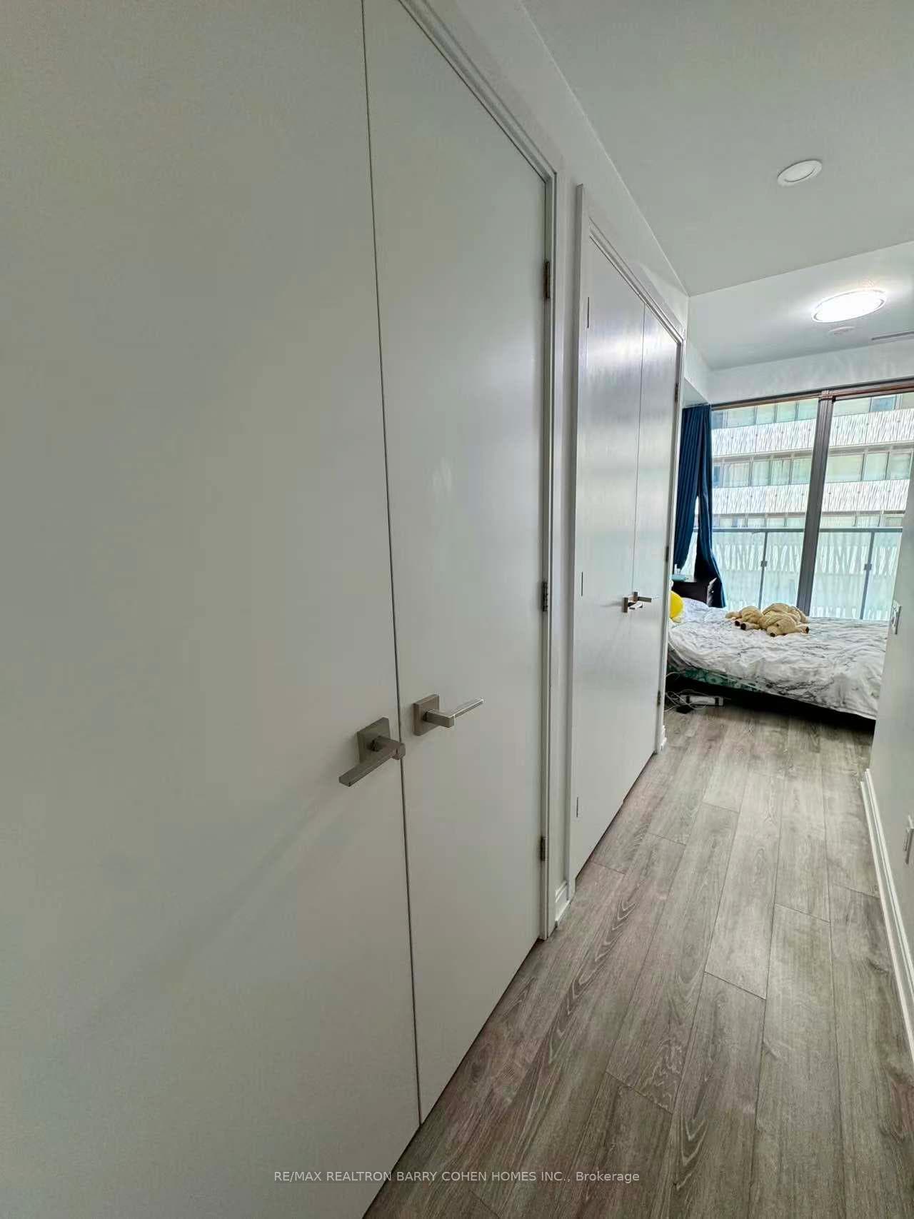 50 Charles Street Unit 3407 photo 9