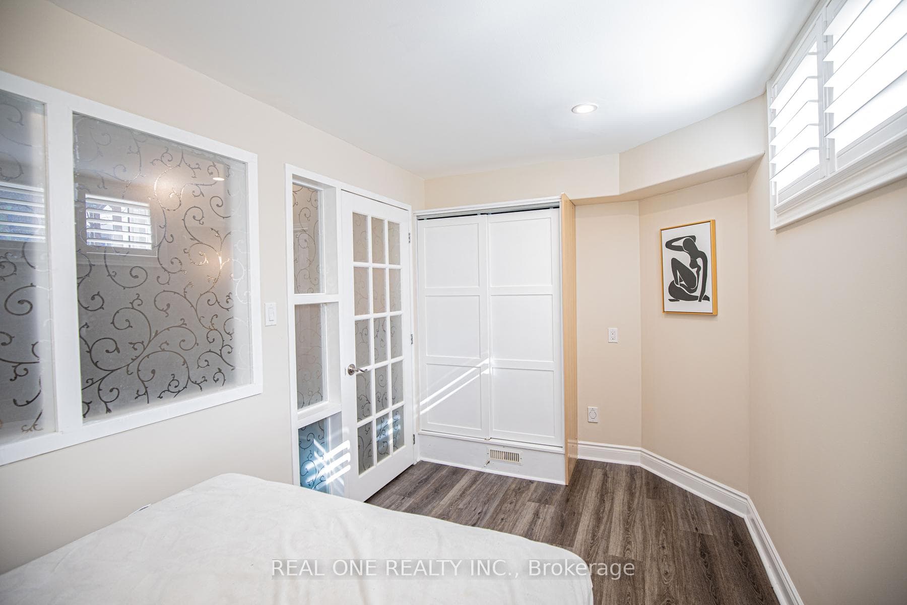 93 High Street photo 12