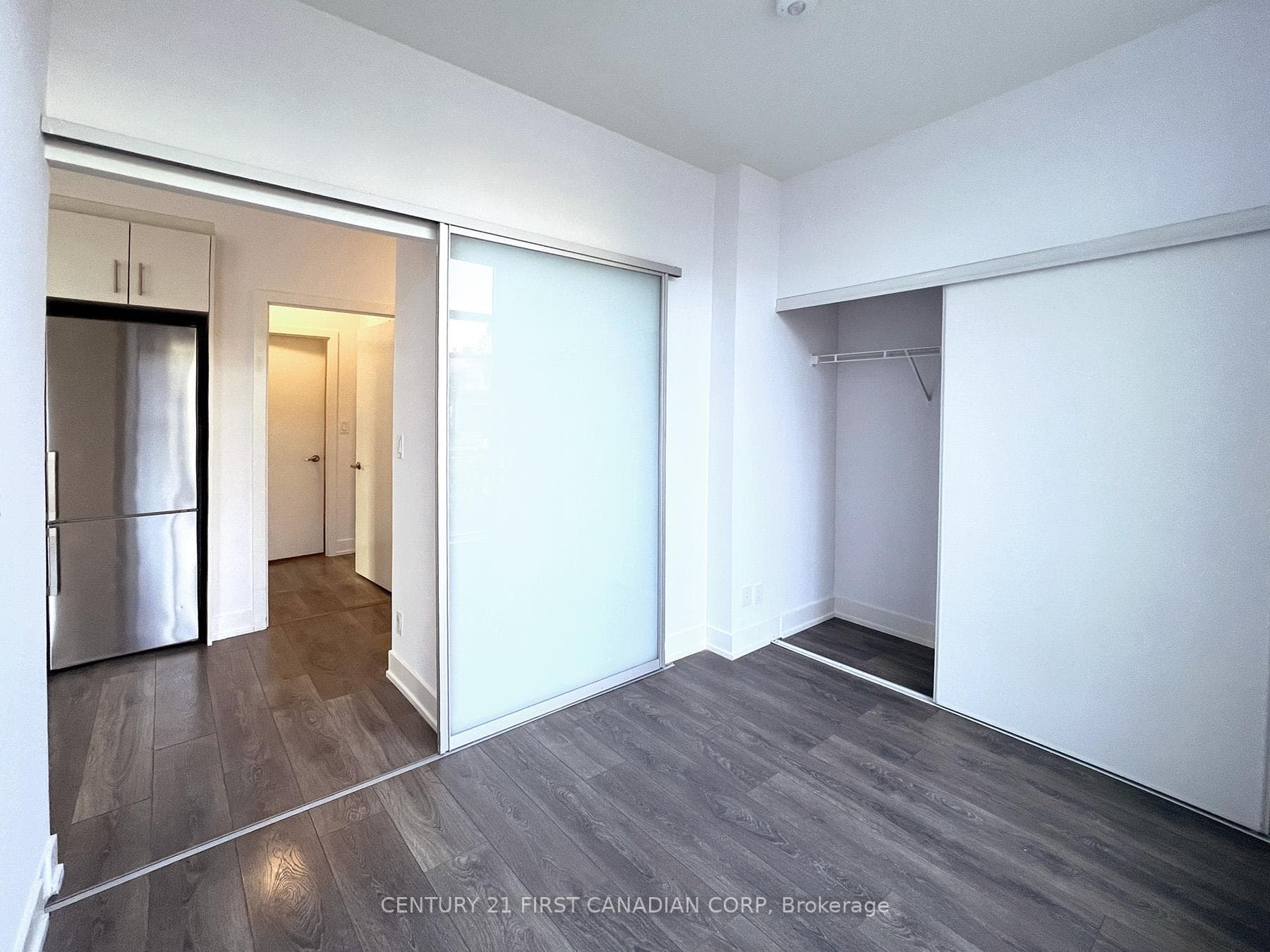 180 Fairview Mall Drive Unit 107 photo 16