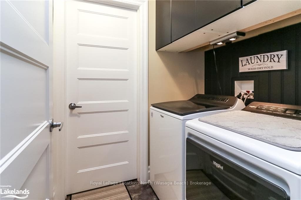 35 CHESTNUT Lane photo 36
