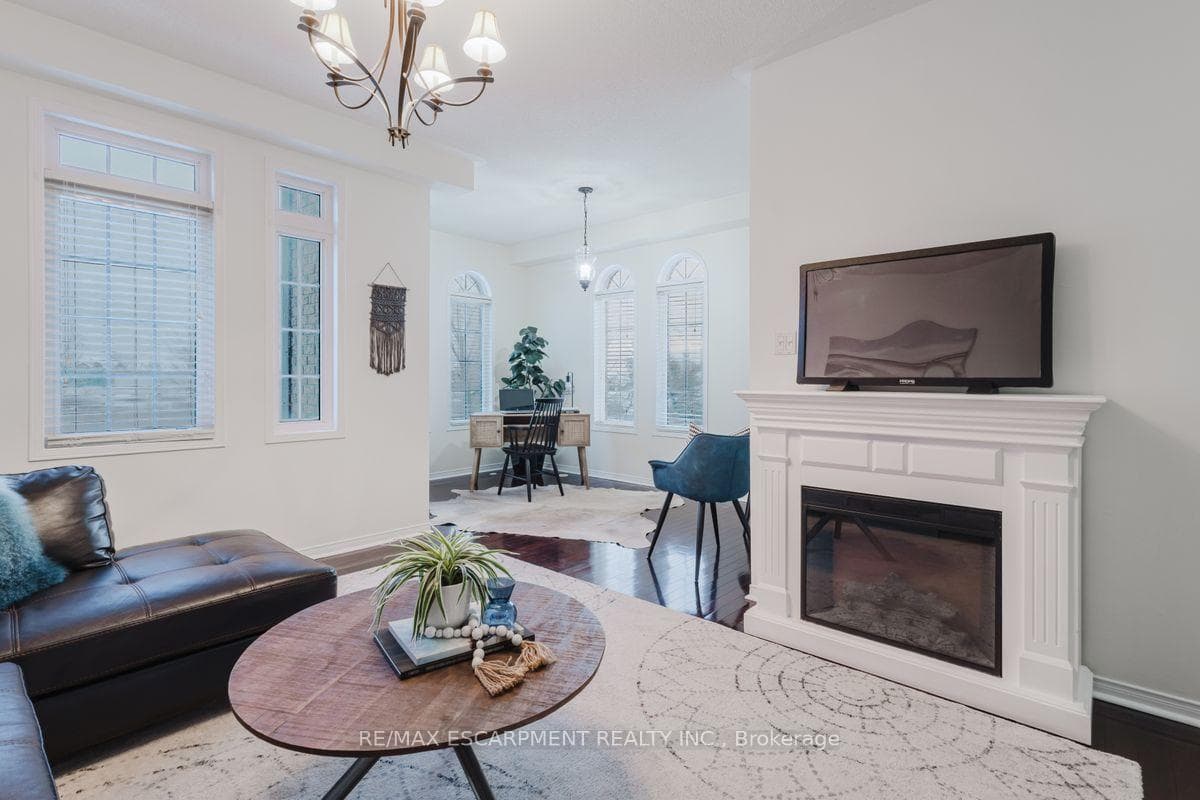 6538 Opera Glass Crescent photo 20