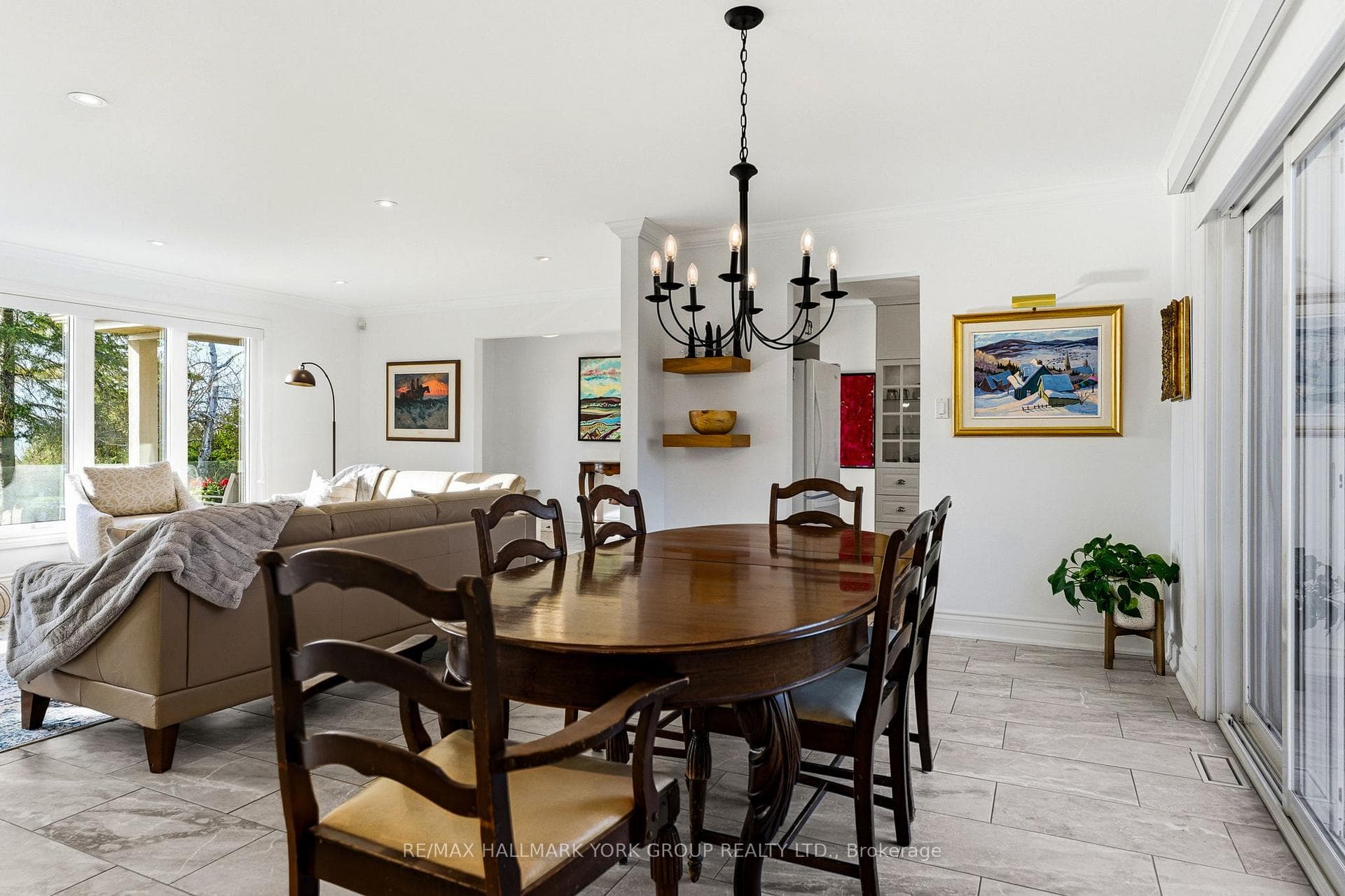 281 Hedge Road photo 12