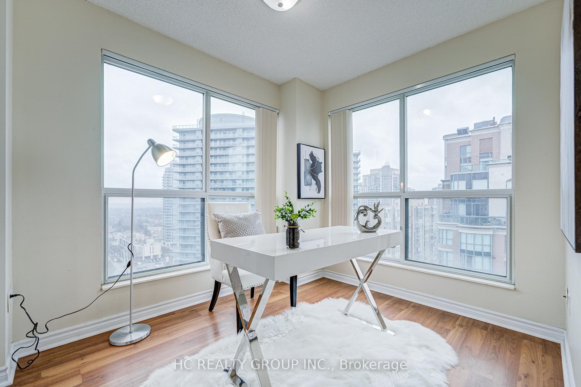 7 Lorraine Drive Unit 2203 photo 17