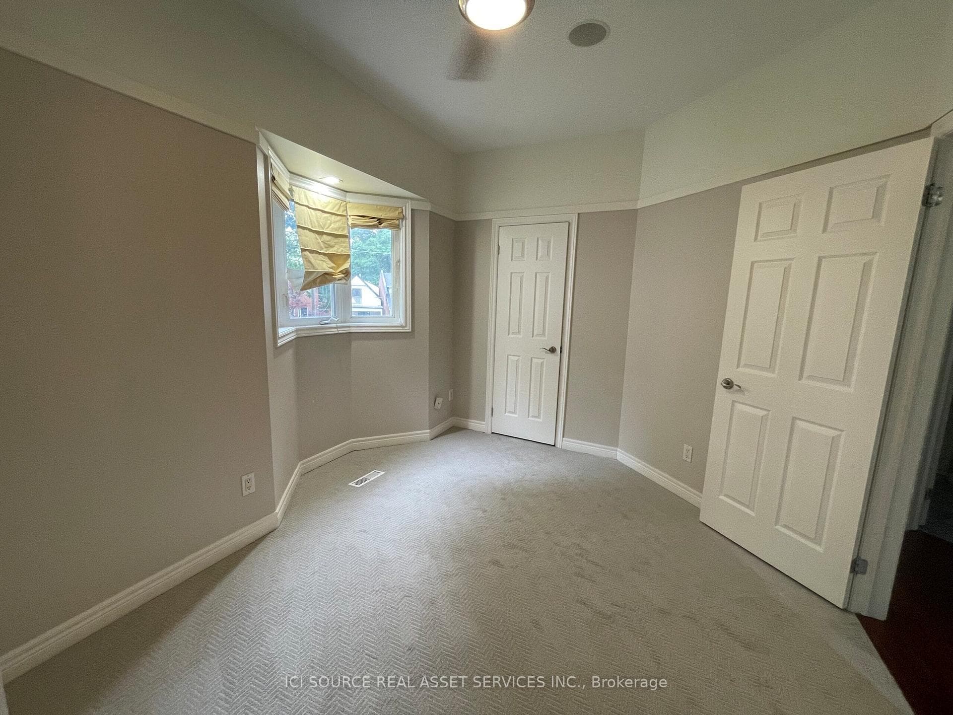 163 Silver Birch Avenue photo 17
