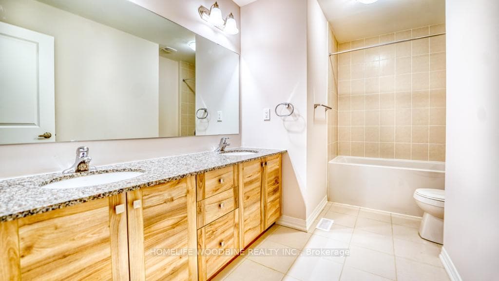 42 Freedom Crescent photo 22