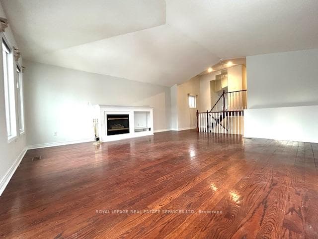 5323 Flatford Road photo 16