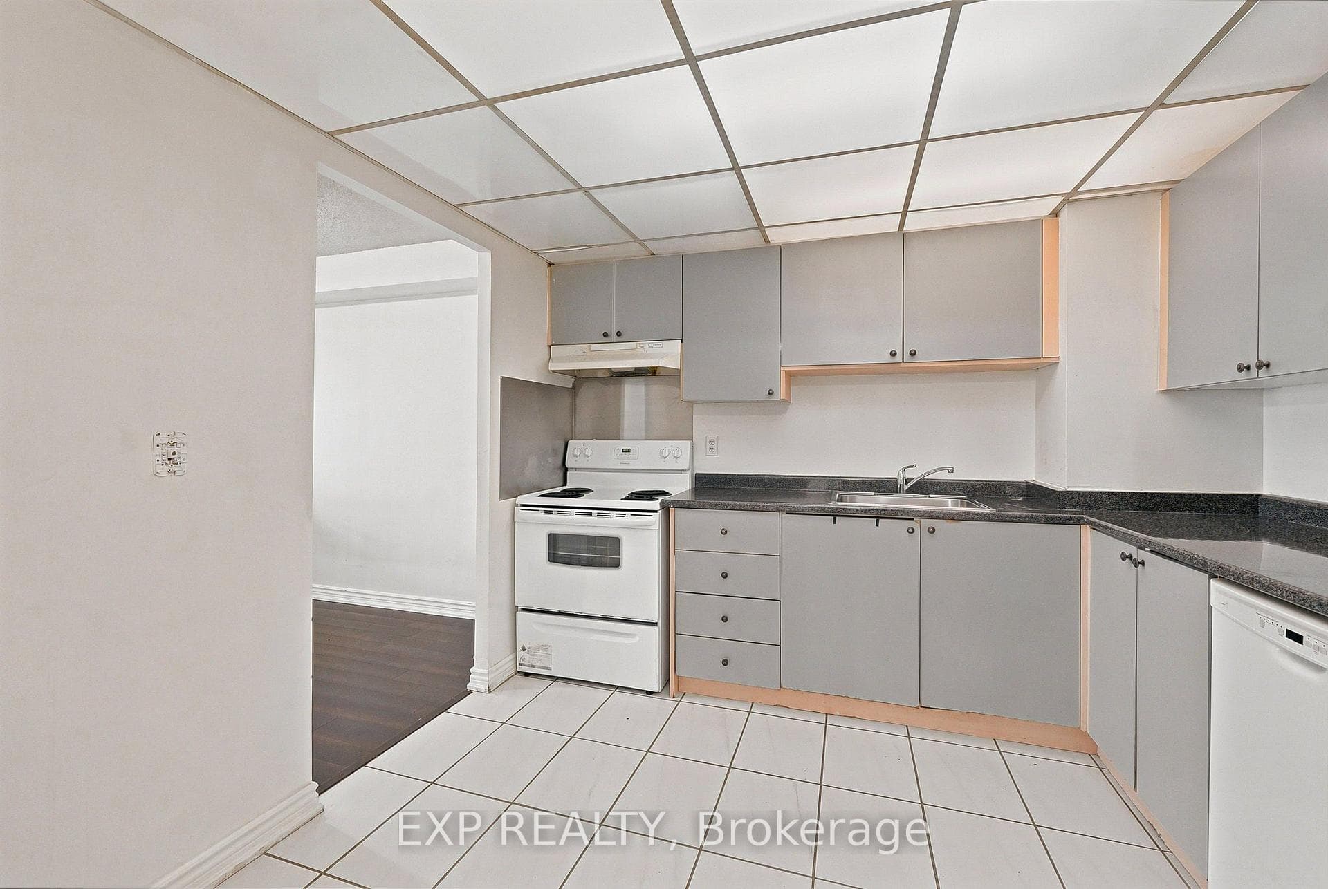 155 Hillcrest Avenue Unit 1114 photo 12
