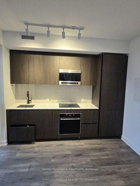 117 Broadway Avenue Unit 2410 photo 13
