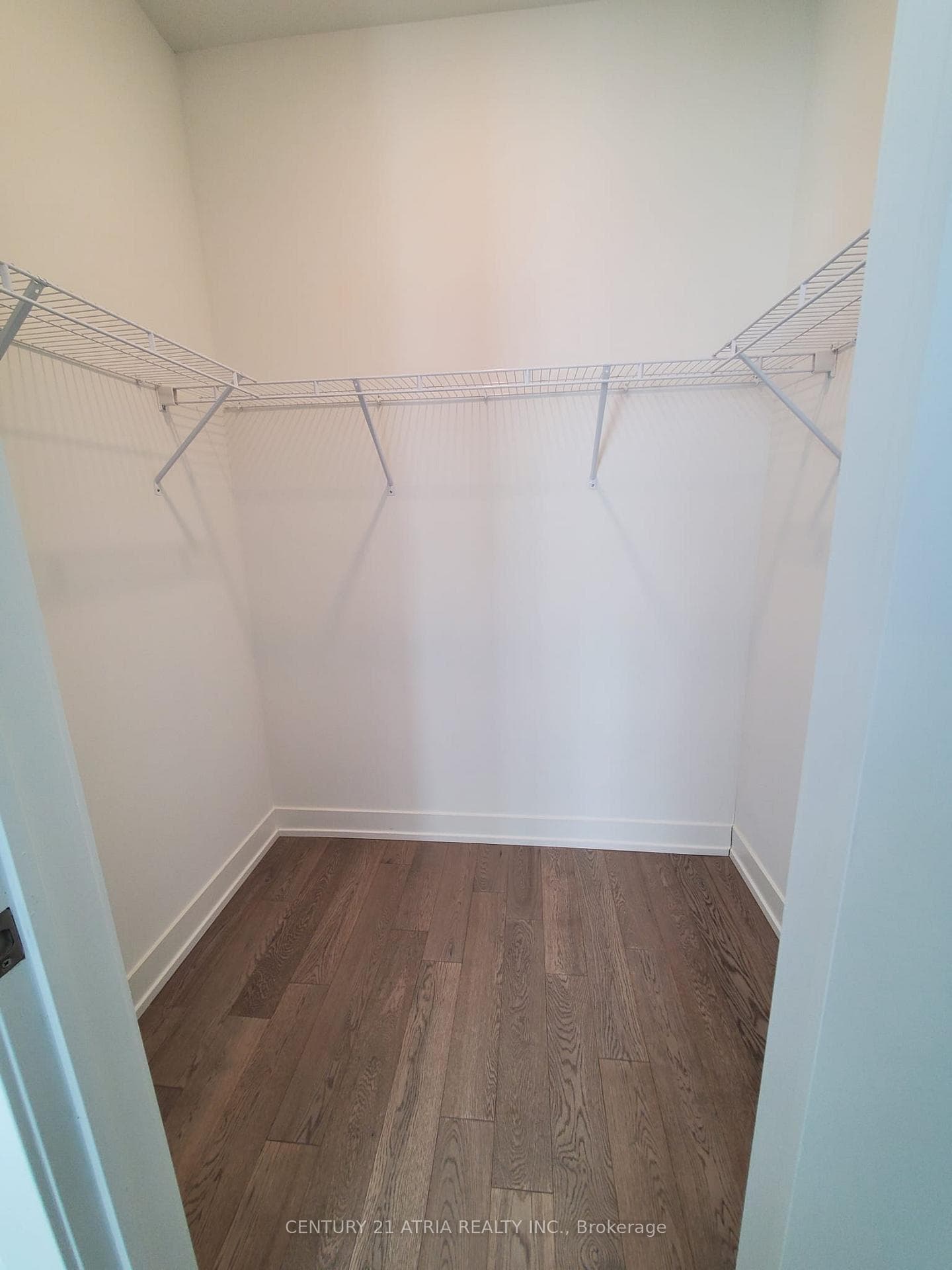 1085 Douglas Mccurdy Comm Road Unit 112 photo 8