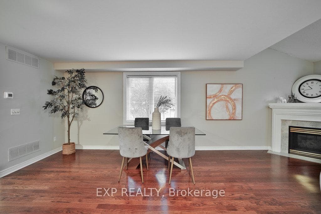 Plenty of space for formal dining