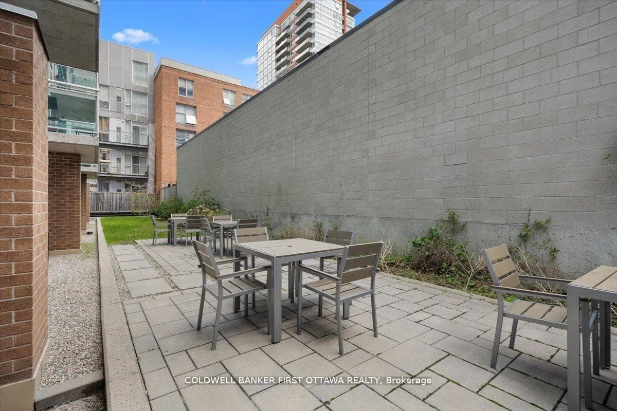 134 York Street Unit 1203 photo 23