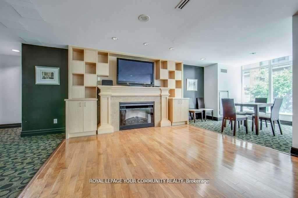 8 Scollard Street Unit 1006 photo 30