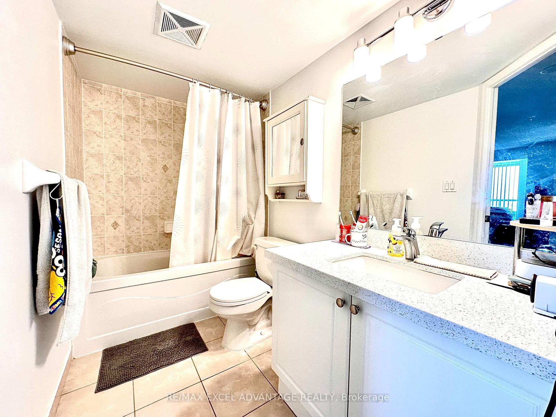 18 Spring Garden Avenue Unit 3608 photo 13
