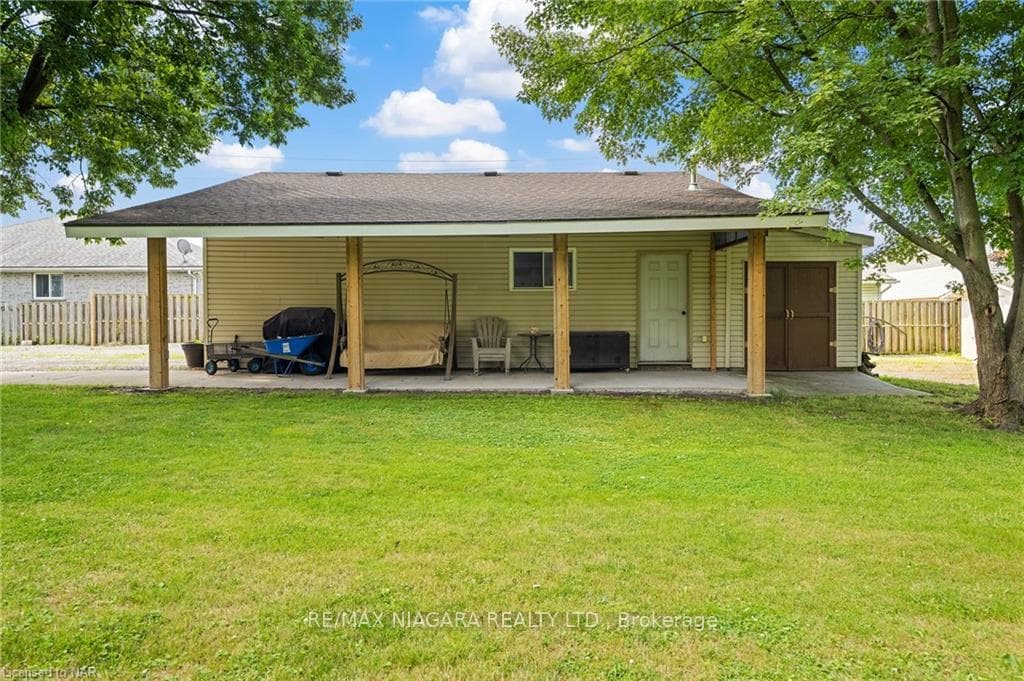 489 MOORE Road photo 29