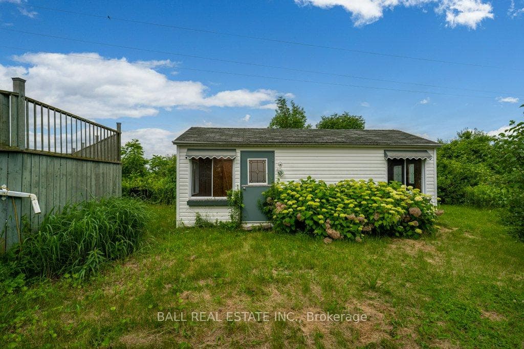 31 Coyle Crescent photo 4