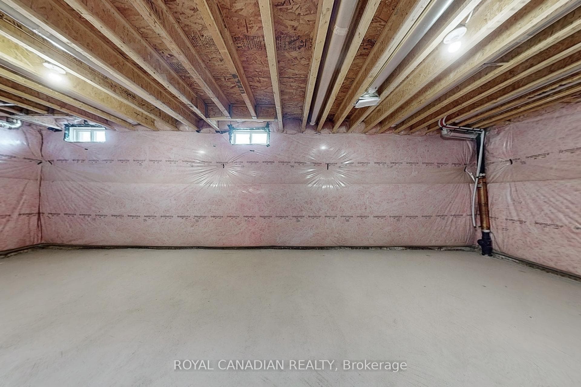 529 Red Elm Road photo 38